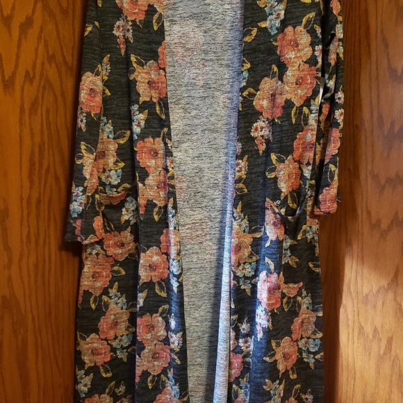 Small Floral Cardigan - Picture 1 of 1